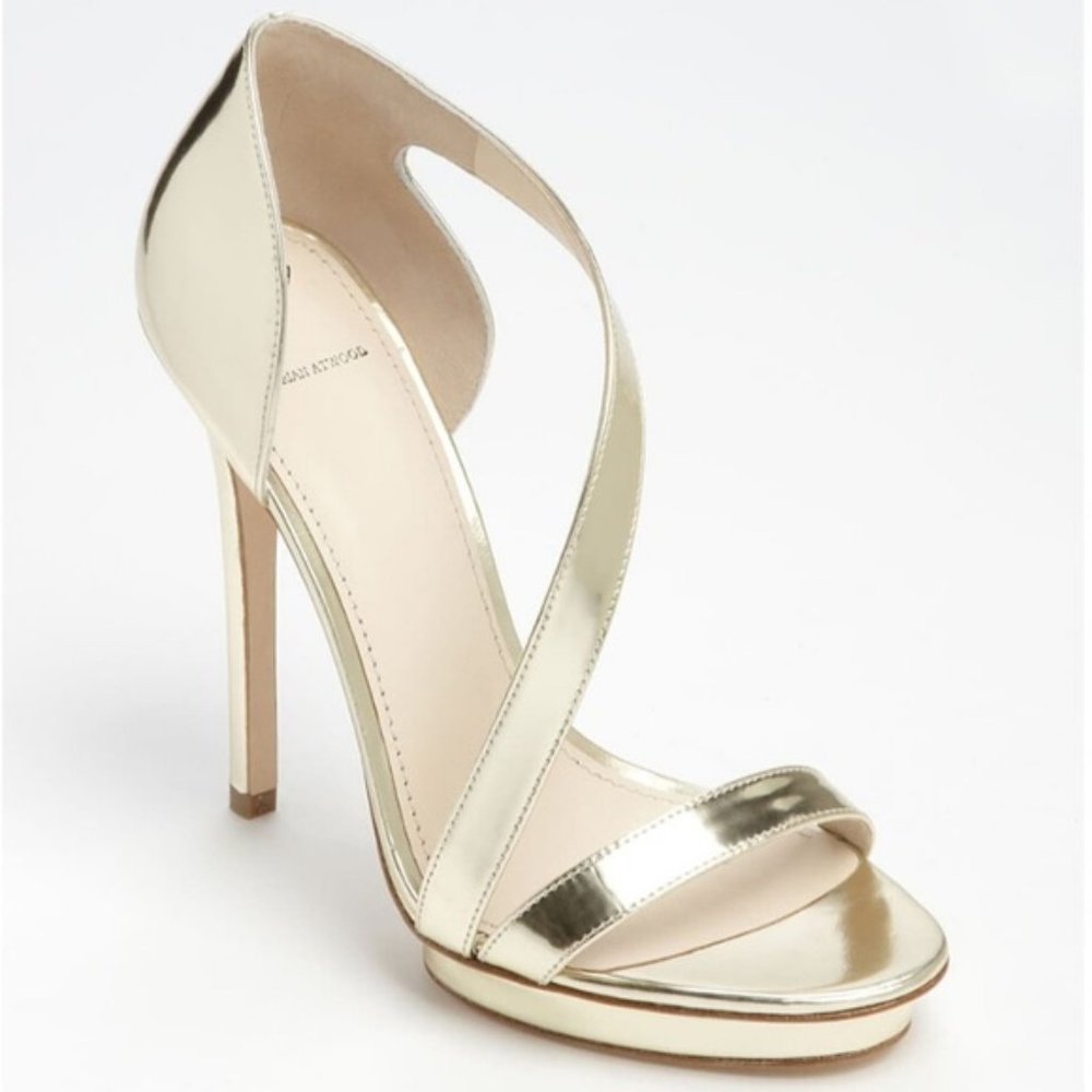 Brian Atwood Consort Gold Sandals / 8/38.5